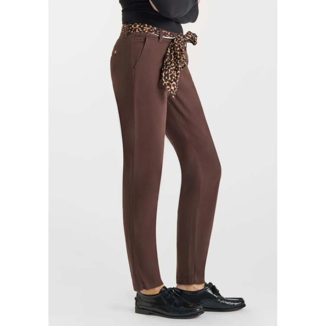 Pantalon droite KRISTIN marron en coton Ida