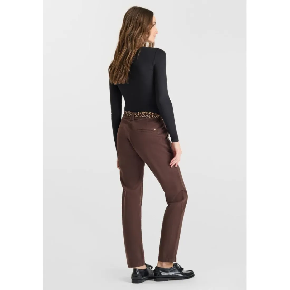 Pantalon droite KRISTIN marron en coton Ida