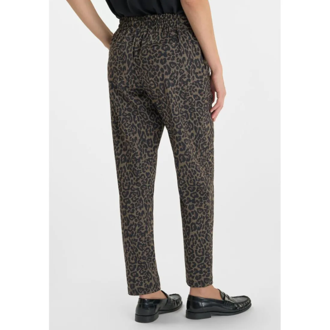Pantalon droite LEOPA marron Lane