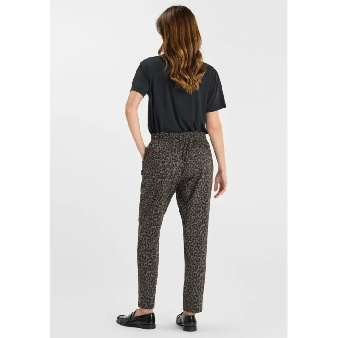 Pantalon droite LEOPA marron Lane