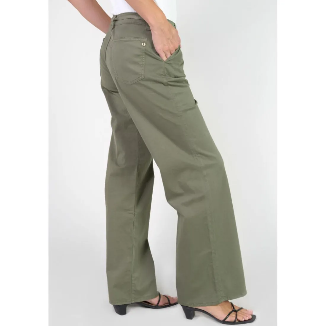Pantalon flare TAHIS kaki Lola