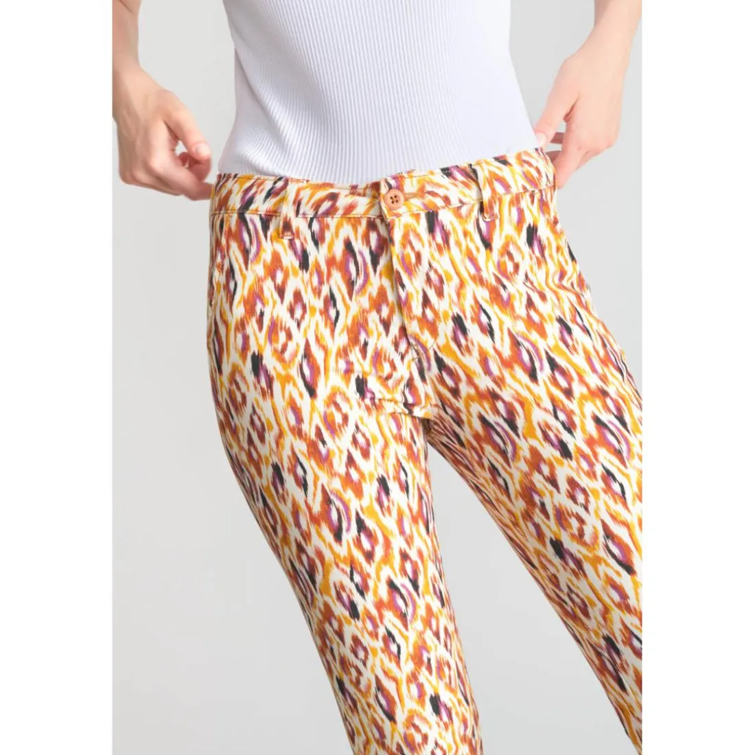 Pantalon slim DYLI MAY fauve jaune en coton Nea