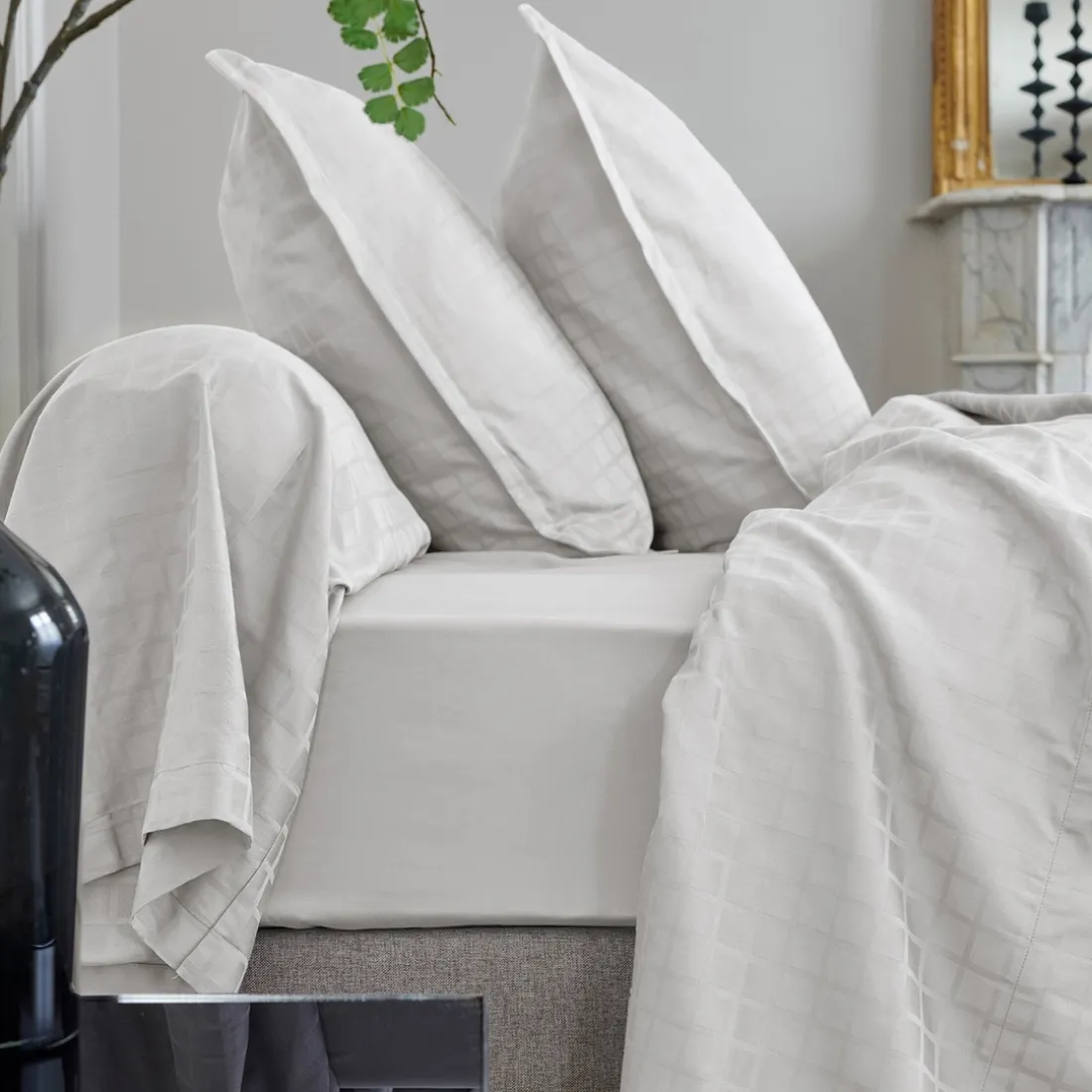 Parure Housse de Couette et 2 Taies PALACE d'oreiller Blanc