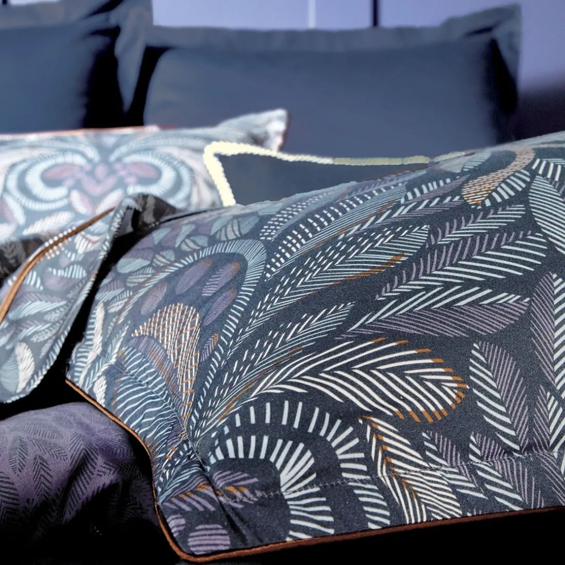 Parure Housse de Couette 2 Taies d'oreiller VIRTUOSO Bleu nuit