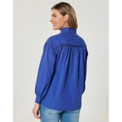 Plumeau de plumes court et rembourré avec capuchon amovible grenat