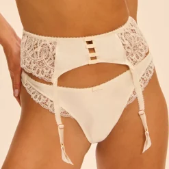 Porte-jarretelles blanc