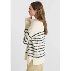 Pull AUGUST blanc Lucy en laine