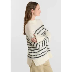 Pull AUGUST blanc Lucy en laine