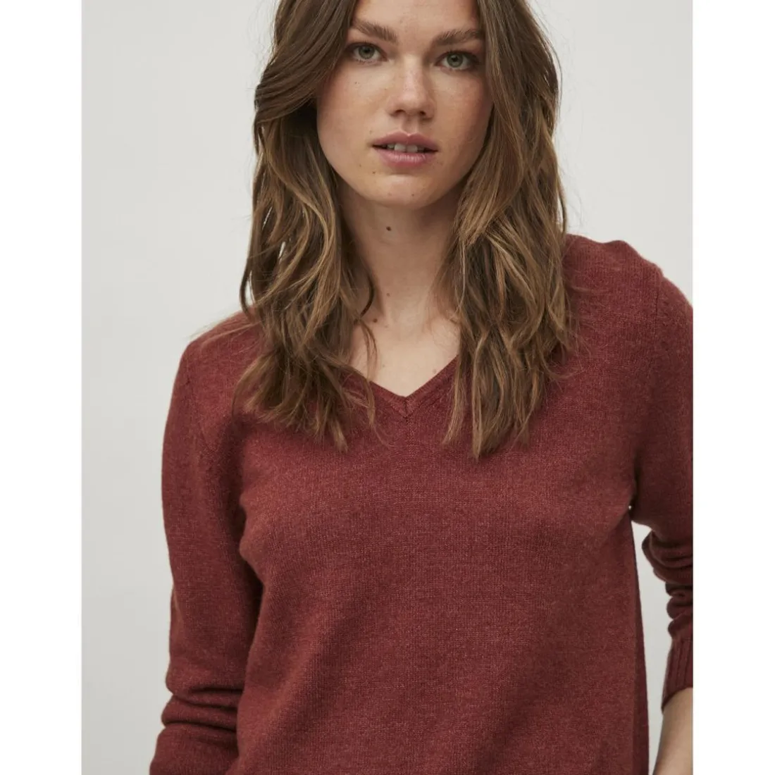 Pull col en v épaules tombantes marron Léna