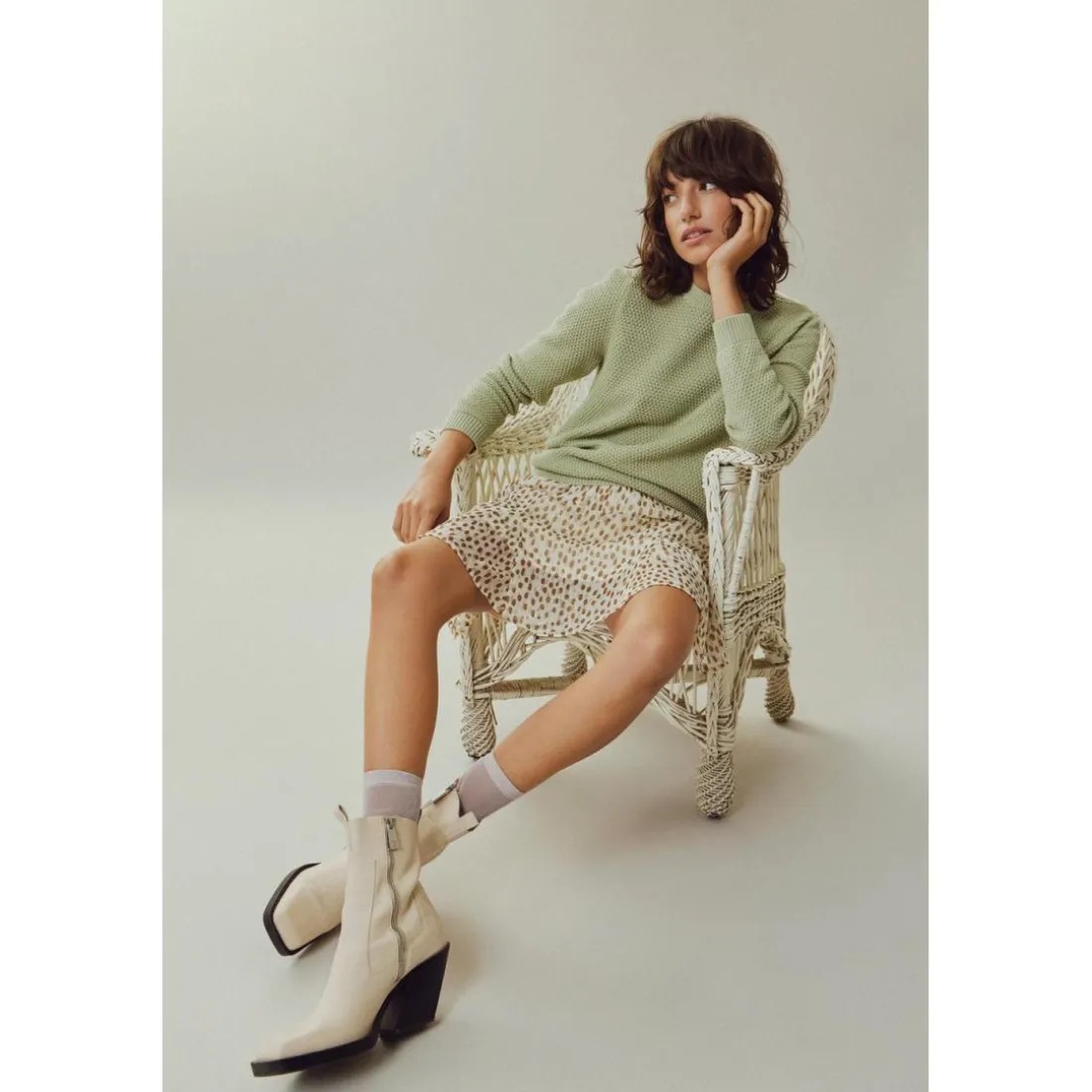 Pull col rond vert en coton Mae