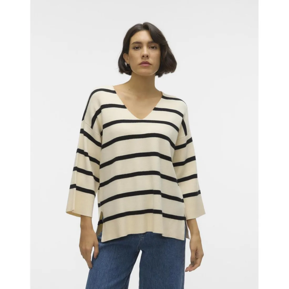 Pull en maille col en v gris clair