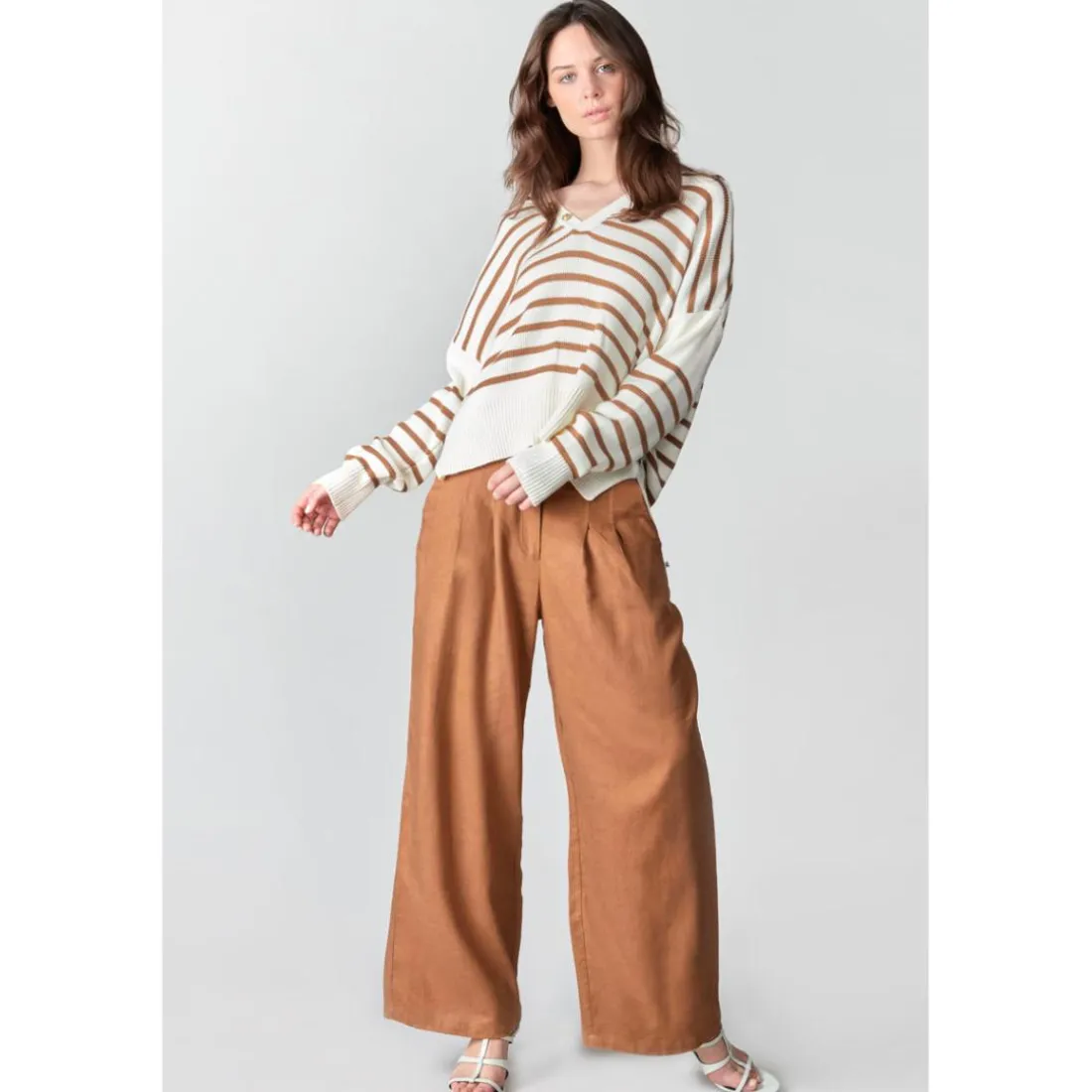 Pull LOBELIE blanc Lila