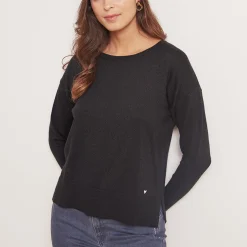 Pull noir