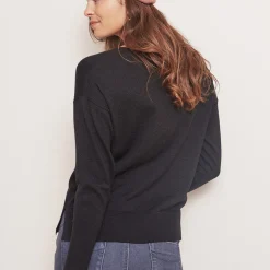 Pull noir