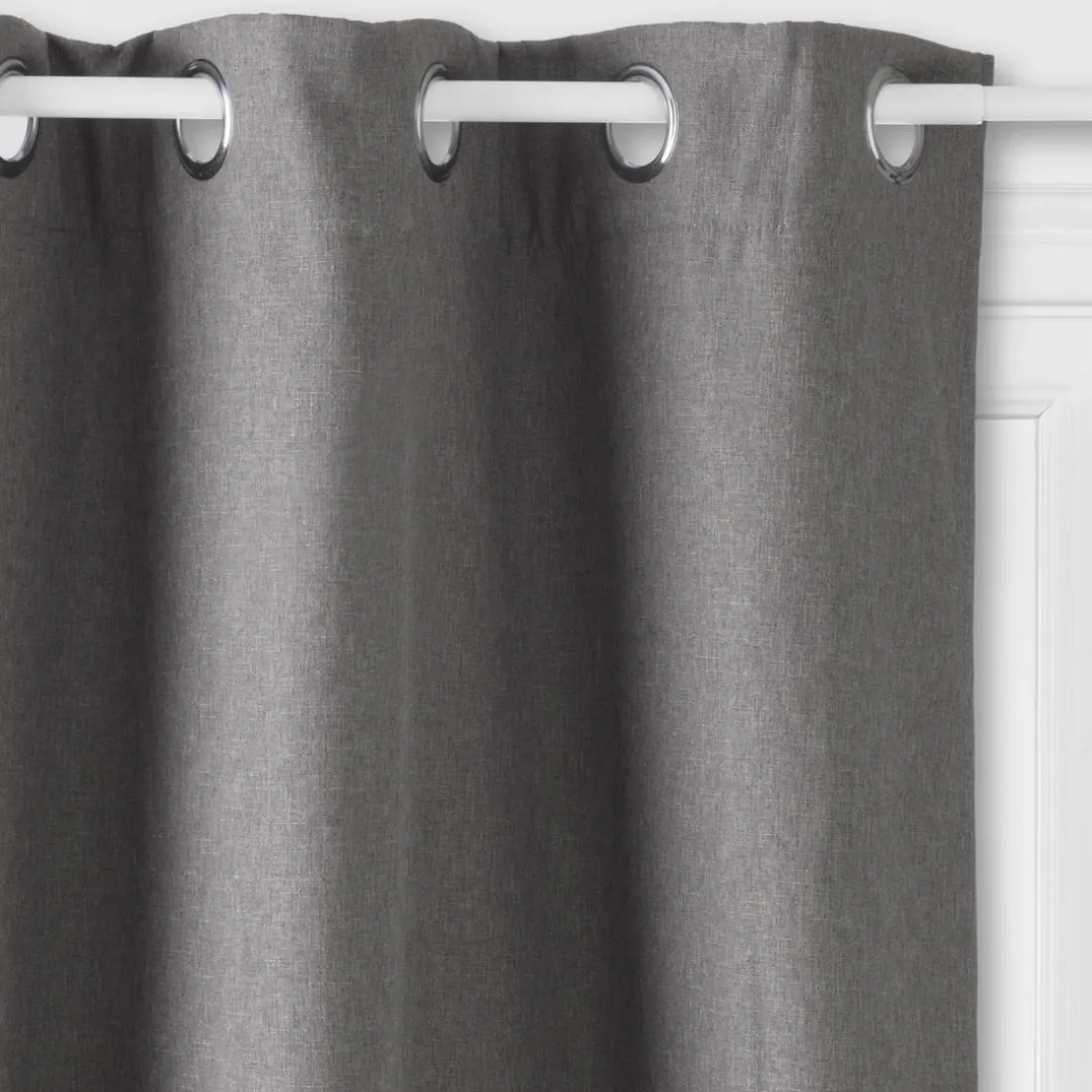 Rideau isolant gris