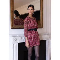 Robe col V imprimée léopard Dora rouge