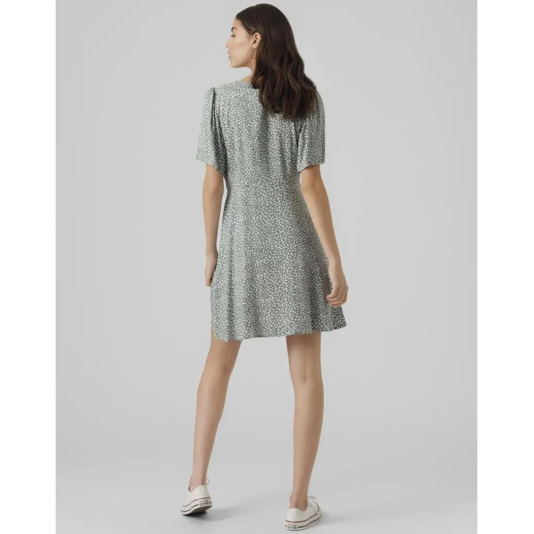 Robe court col en v manches larges manches courtes vert Zola
