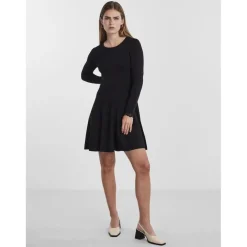 Robe courte manches longues noir en viscose Jade