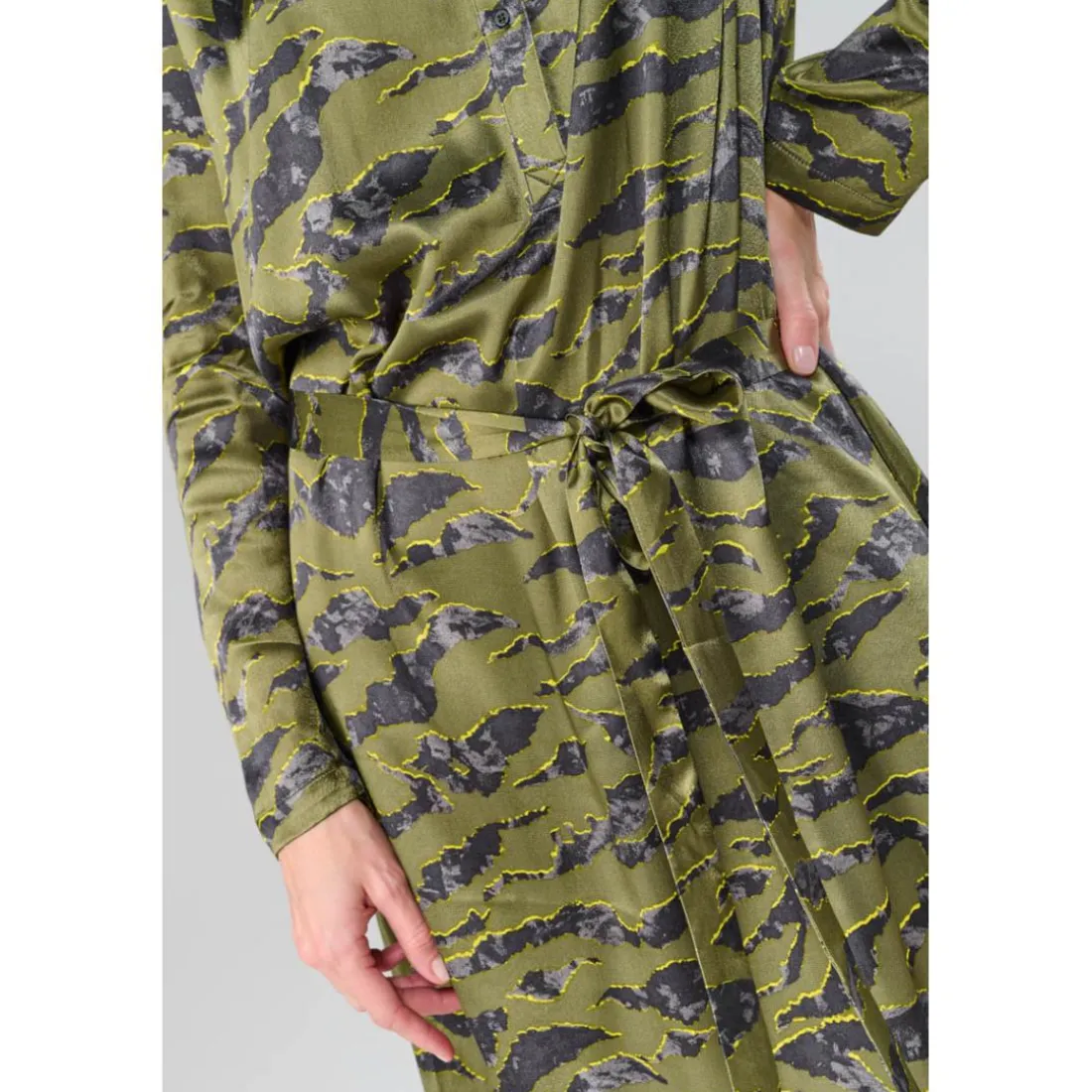 Robe droite MATCHU vert en viscose Adele