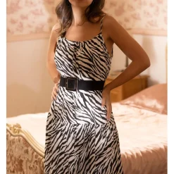 Robe fine bretelle Anaya noir en viscose