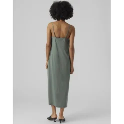 Robe longue fine bretelle vert Juno