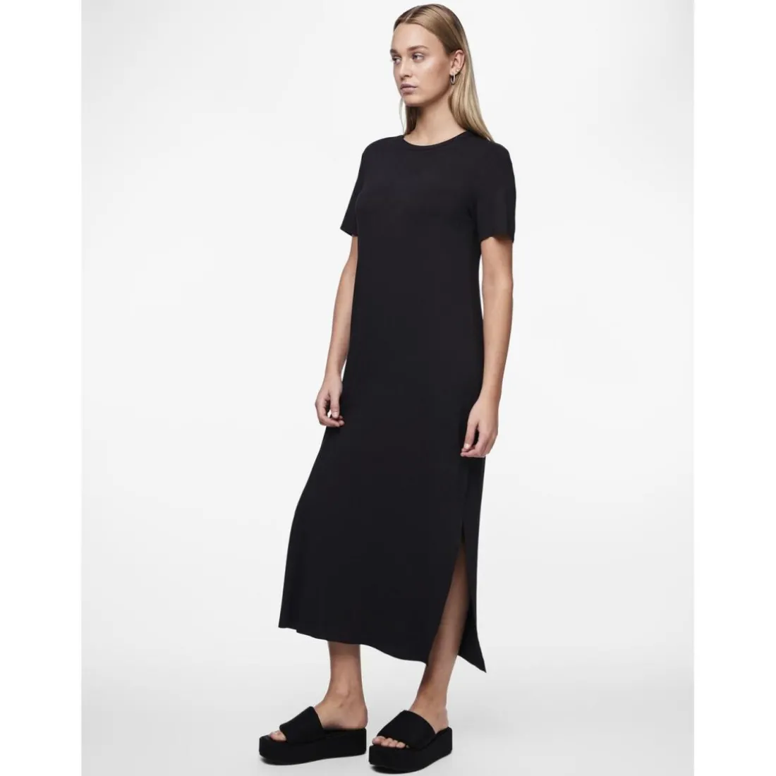 Robe T-shirt maxi en viscose Sofia noir Gaia