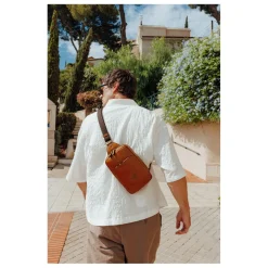 Sac monobretelle STUART Cognac en cuir Ula