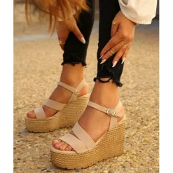 Sandales compensées femme cuir beige