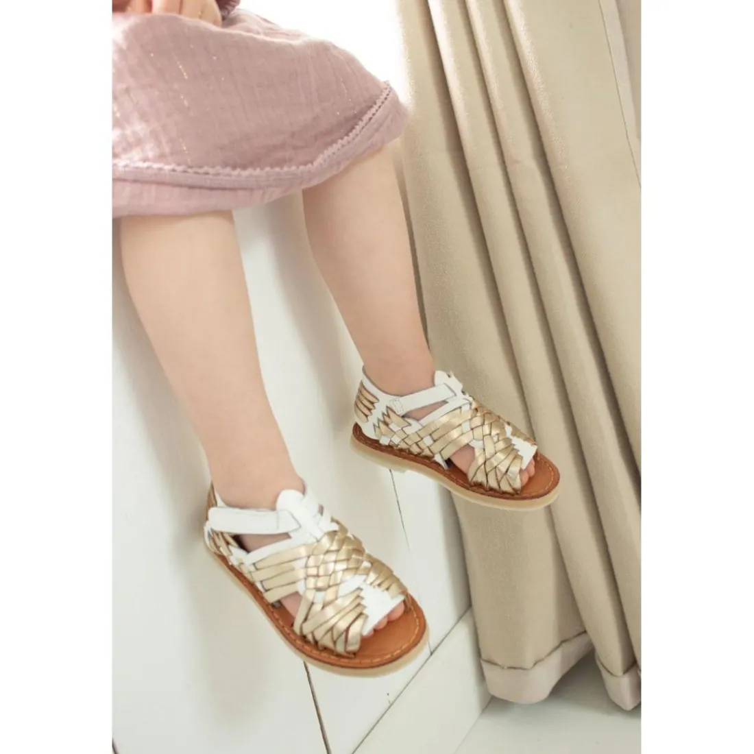 Sandalita en cuir champagne