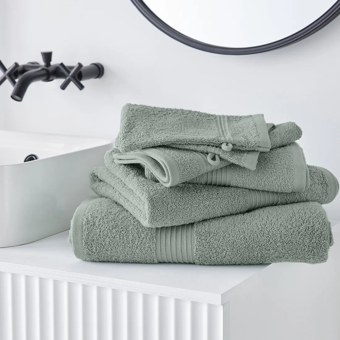 Serviette de Bain en coton ESSENTIAL 50 x 90 Celadon
