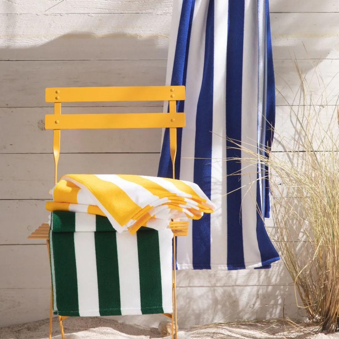 Serviette de plage en polyester 90 x 170 cm SUMMER STRIPE Vert