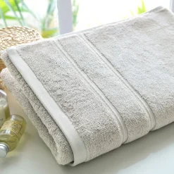 Serviette d'invité uni lauréat prestige-600gm2 - Gris 50 x 100 cm