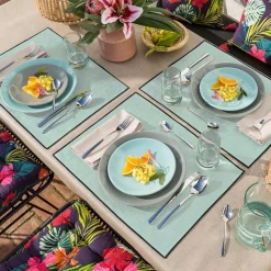 Sets de table BORGO vert céladon en lin