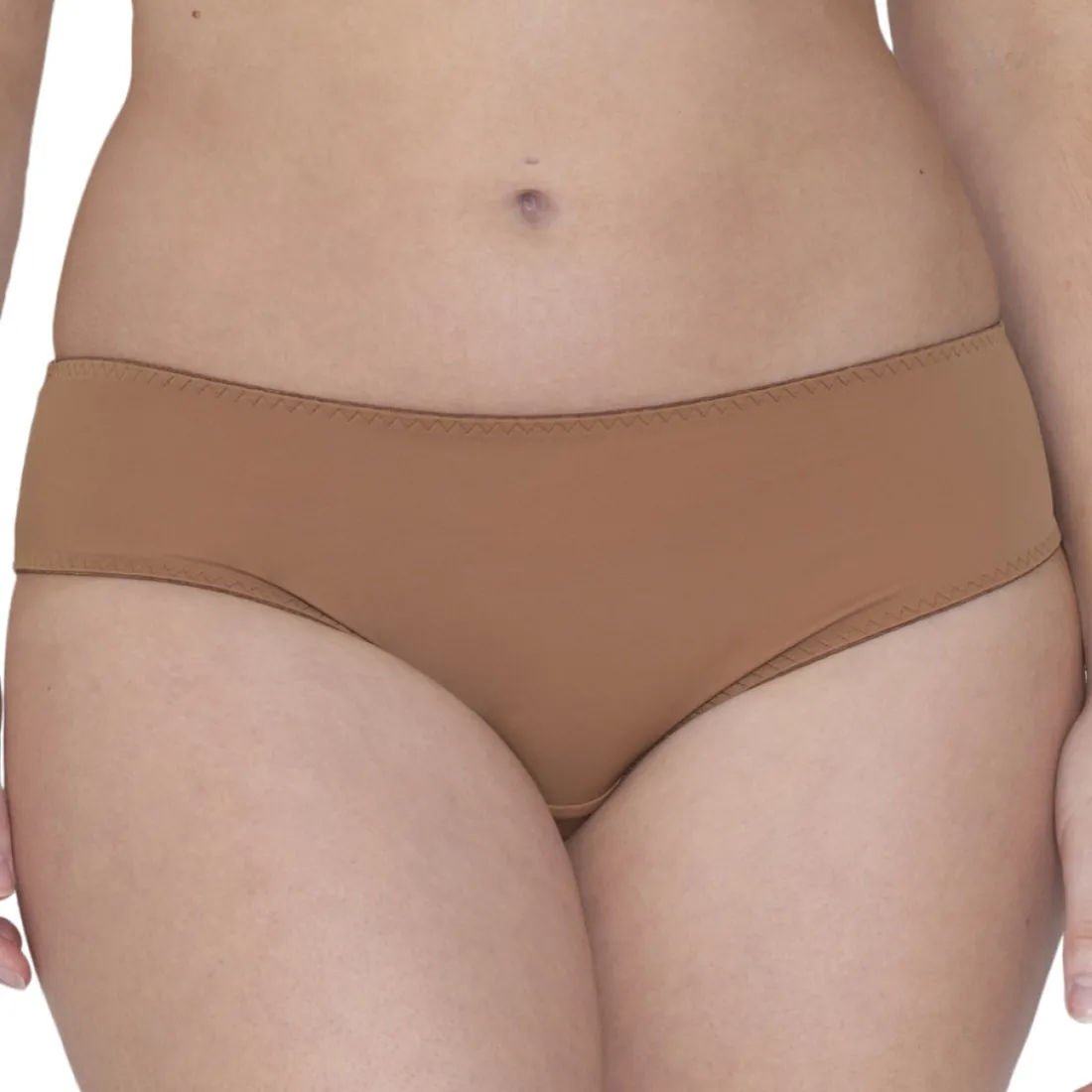 Shorty marron en nylon