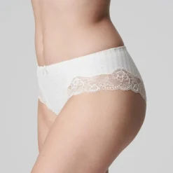 Shorty Prima Donna nude