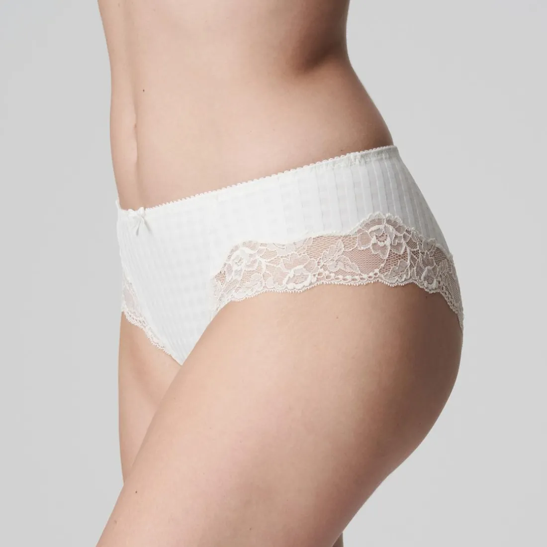 Shorty Prima Donna nude