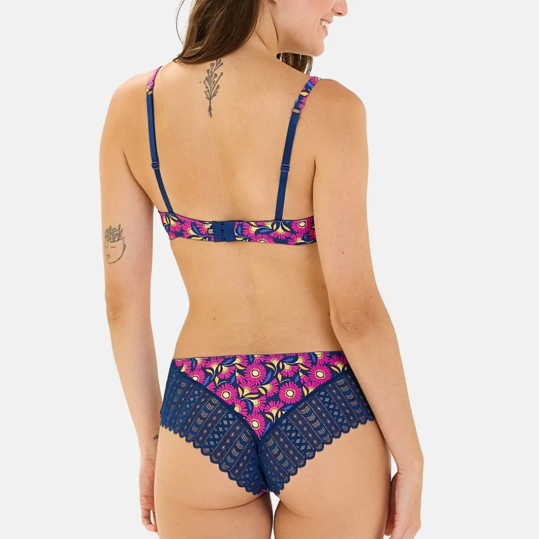 Shorty Talentueuse - Bleu Rose foncé