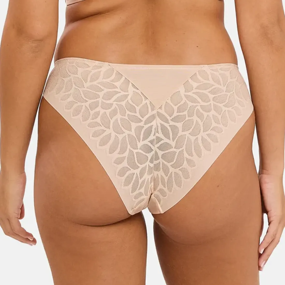 Slip nude