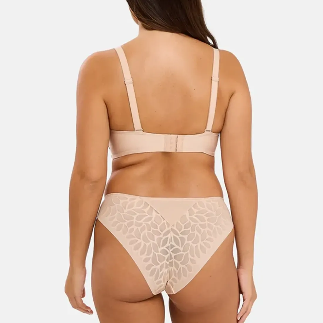 Slip nude