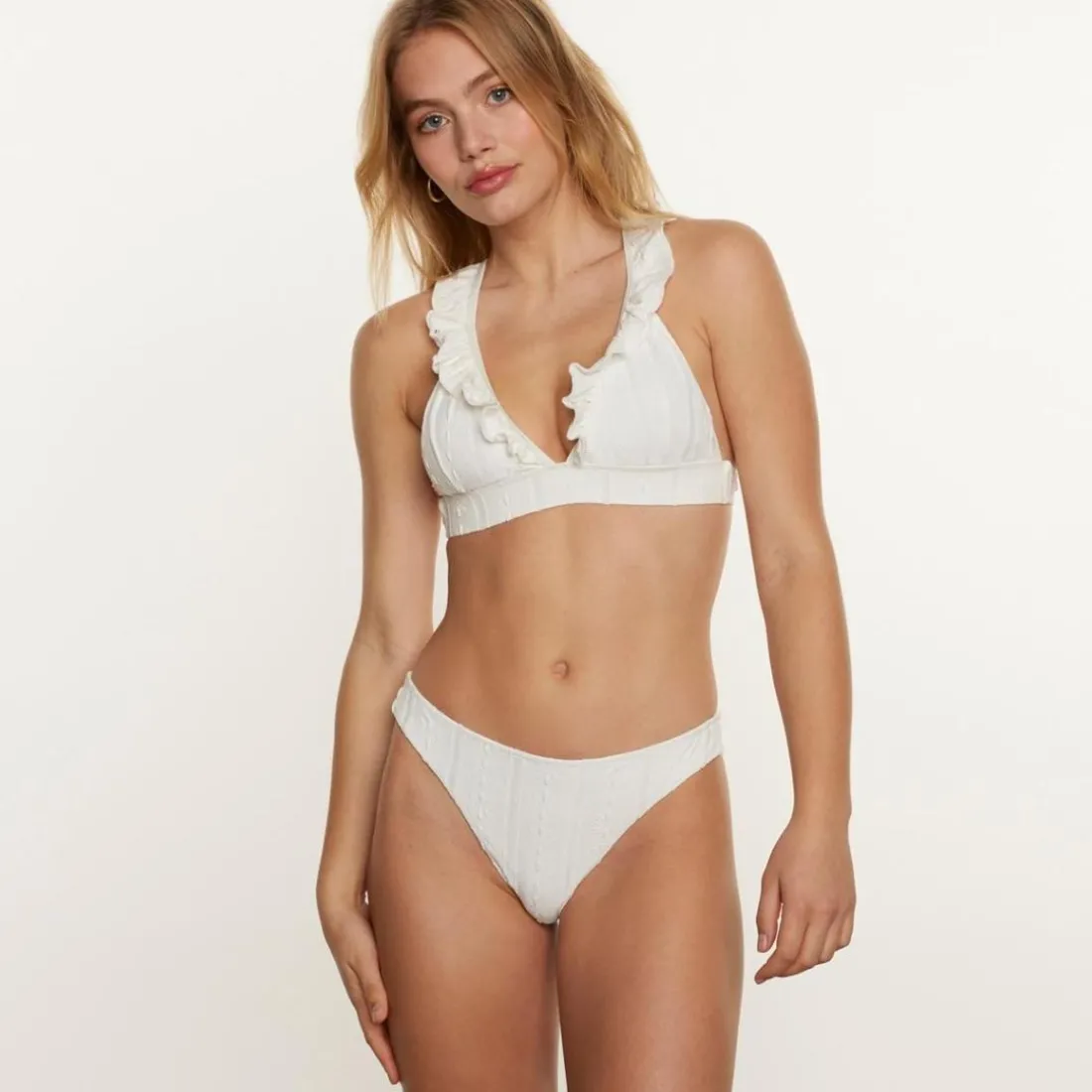 Slip tanga blanc Cassis