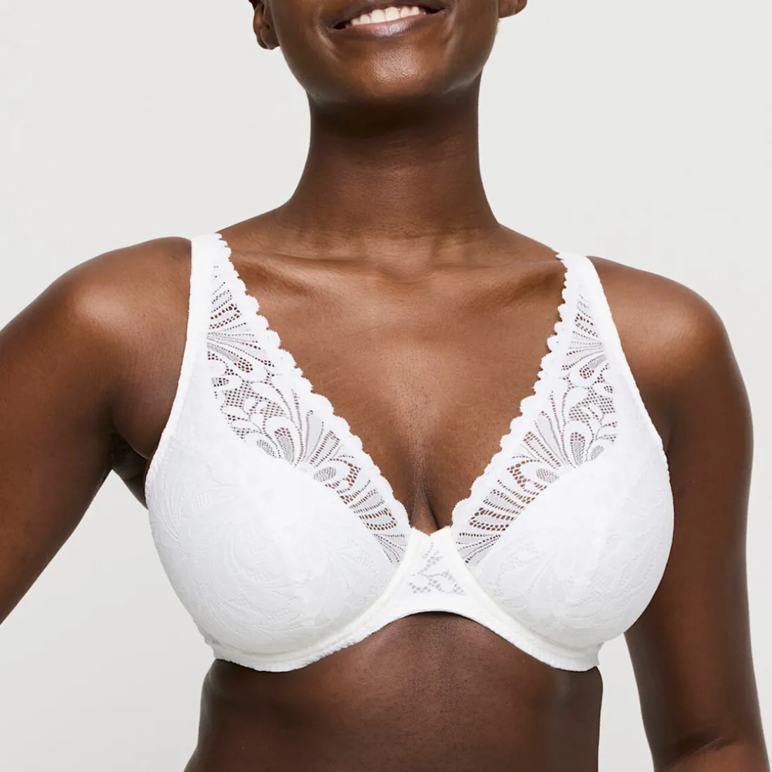 Soutien Gorge demi-mousse plongeant Rupi naturel blanc