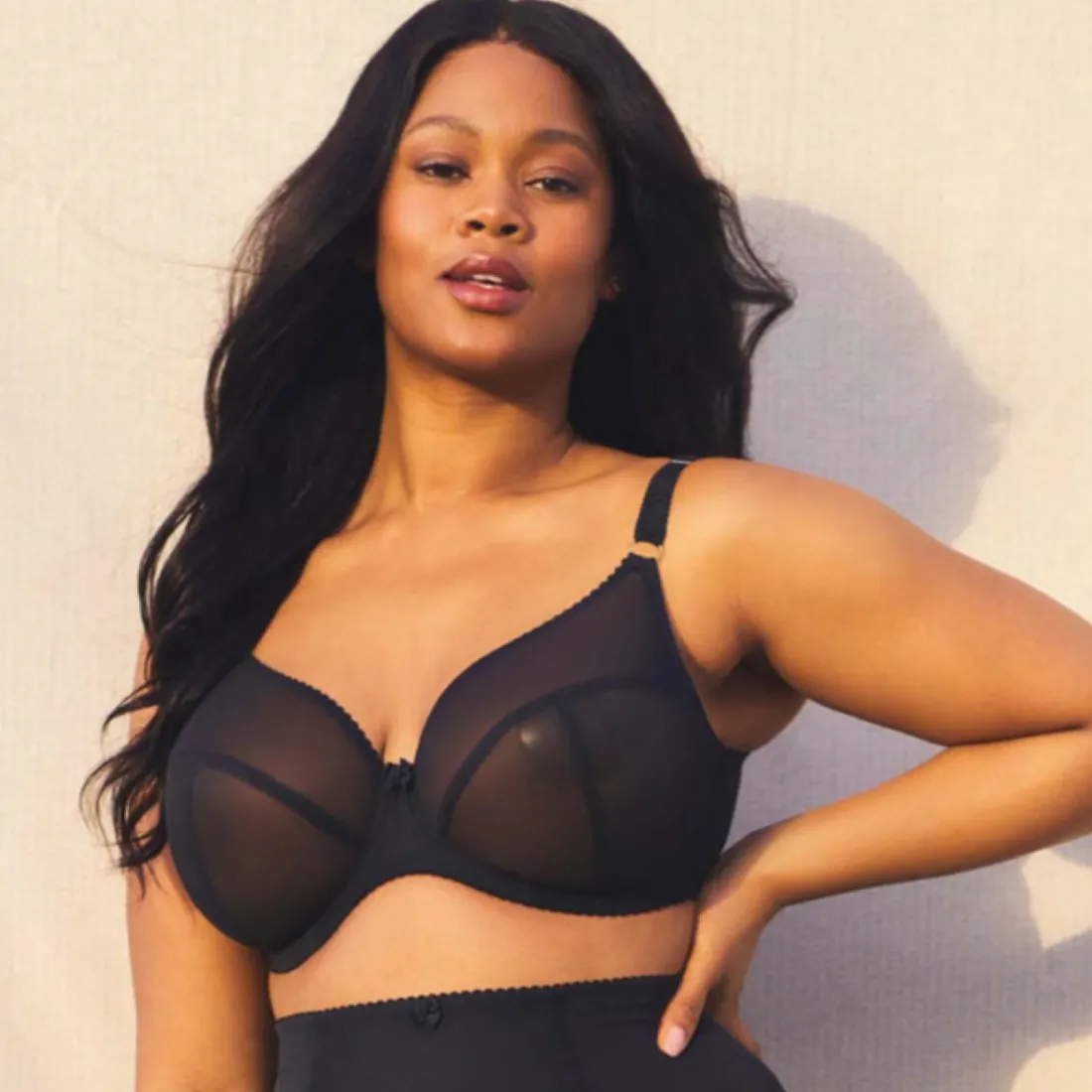 Soutien gorge plongeant noir