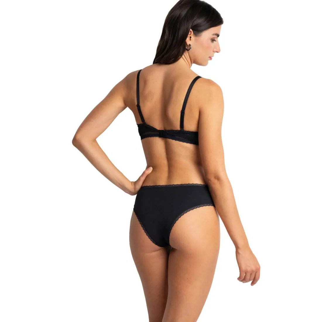 Soutien-gorge à armatures Charlotte noir en coton
