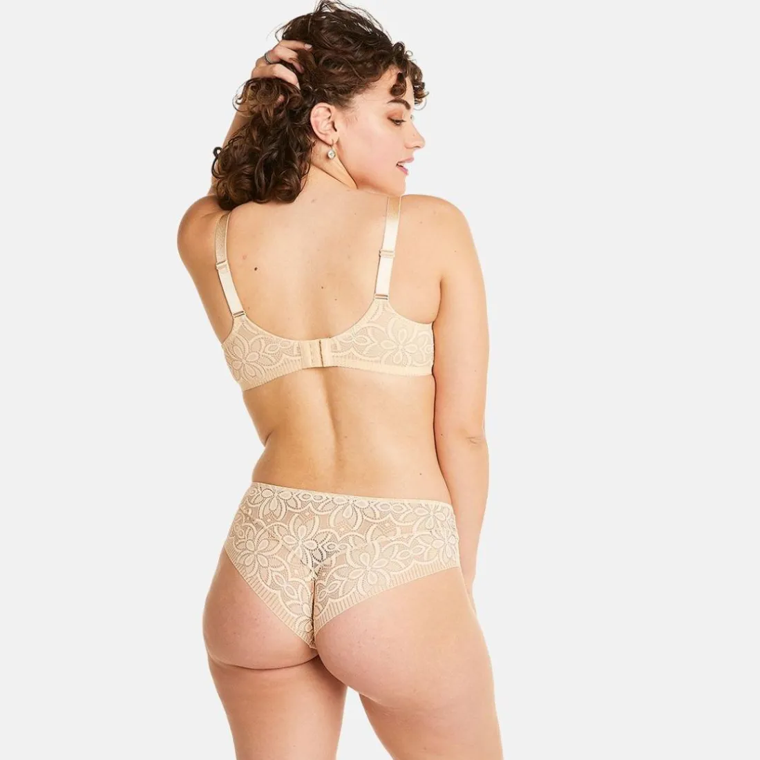 Soutien-gorge à armatures grand maintien nude Apologie beige