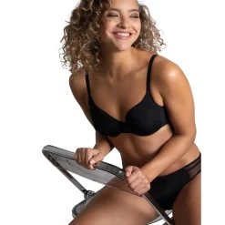 Soutien-gorge à armatures noir