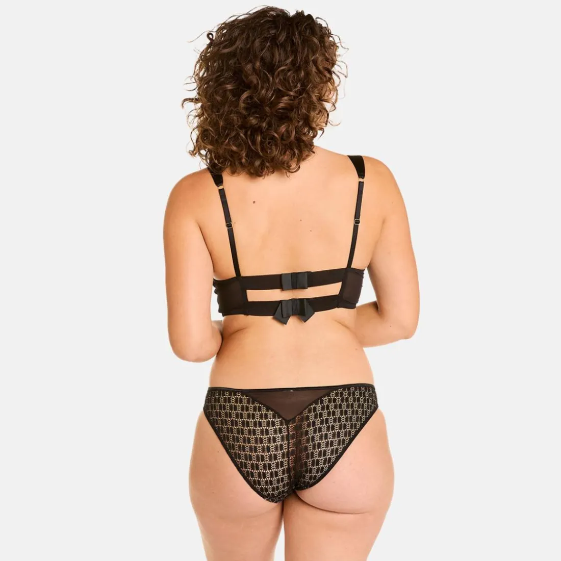 Soutien-gorge à armatures noir Merveilleux