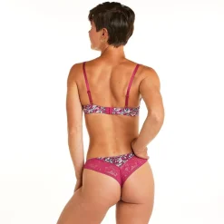 Soutien-gorge ampliforme coque moulée rose Paix