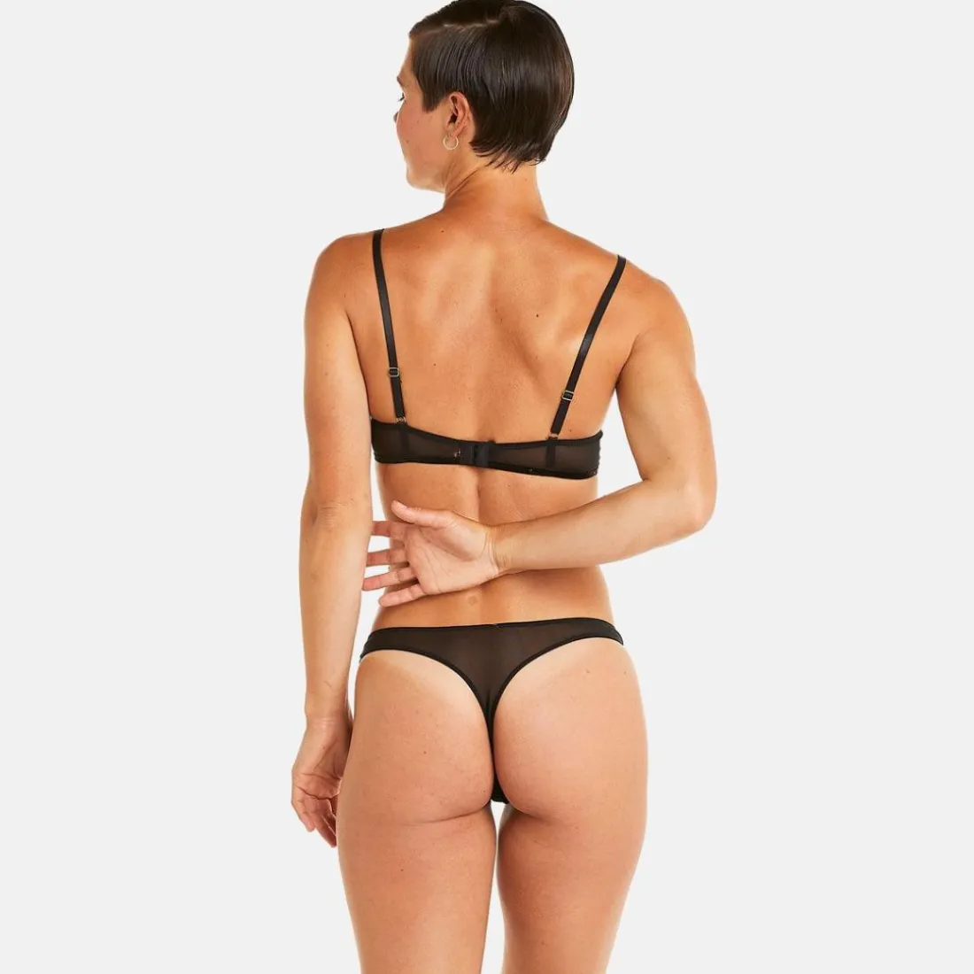 Soutien-gorge ampliforme coque moulée push-up noir Rafale