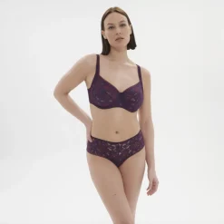 Soutien-gorge avec armature violet