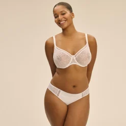 Soutien-gorge avec armatures moulé décolleté plongeant blanc